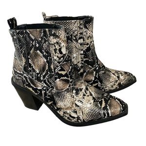 Seven7 Women's Eve Western Snakeskin Faux Leather Cowboy Booties NWT Size 9